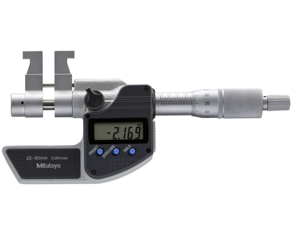 Micrometer controls tolerances